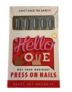 Juego de uñas Hello Love Not Your Ordinary Press On Nuevo en caja Kit de uñas Can’t Hack The Bars - Imagen 1 de 5