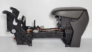 Ford Kuga II MK2 Mittelkonsole Mittelarmlehne Spannungswandler DV4T-19G317-AC - Bild 1 von 9