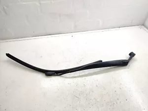 2005 LEXUS RX300 RIGHT FRONT WIPER ARM WITH BLADE - Picture 1 of 4