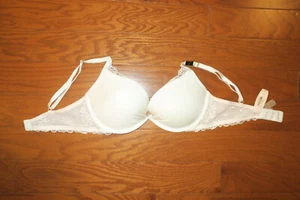 32D 🌹Victoria's Secret🌹BRA ANGELS 🌹PUSH UP LACE SATIN RHINESTONES $$ - Picture 1 of 4