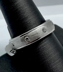 Brandneu 14 kW Herren Marke 0,50 ctw natürlicher Diamant Band mit SI/G Reg $ 2895 - Bild 1 von 2