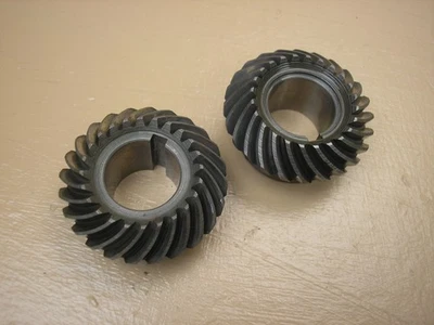 Allis-Chalmers Simplicity 416H 7016 7119 912 914 Tractor Bevel Gears (2) 7/8" - Image 1 of 4