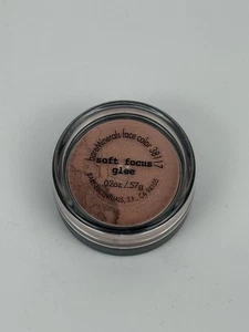 BareMinerals Soft Focus Glee All Over Face Color Powder 0,57g / 0,02oz Neu - Bild 1 von 4
