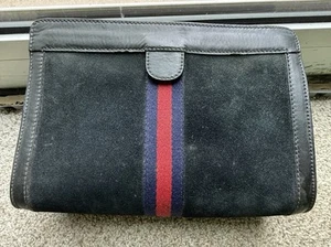 VINTAGE 80s GUCCI CLUTCH BLACK SUEDE HANDBAG PURSE  - Picture 1 of 9