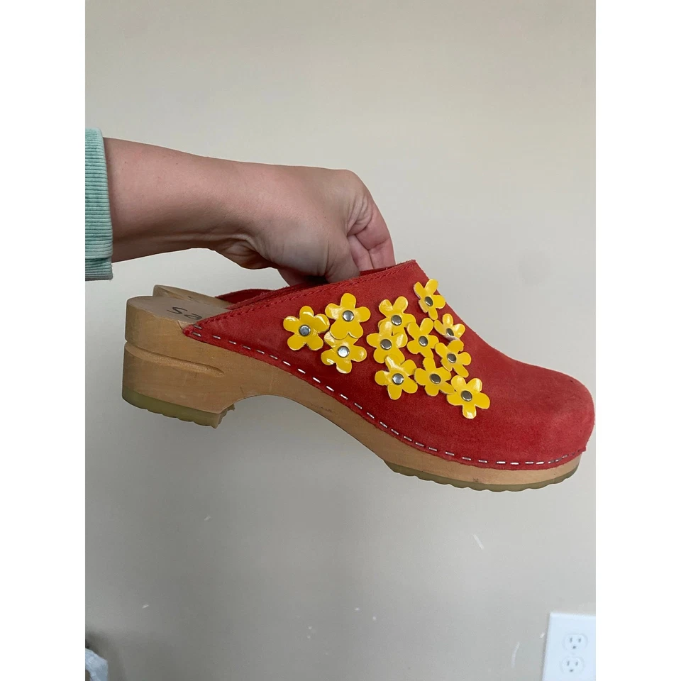Sanita Coral Suede Leather Wooden Clogs With Yellow Flowers Size 40/ US 9 - Image 1 of 4