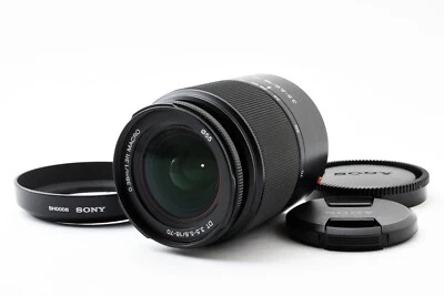 Sony DT 18-70mm 3.5-5.6 SAL1870 Zoom lens Free sipping Excellent (K-6) - Image 1 of 4