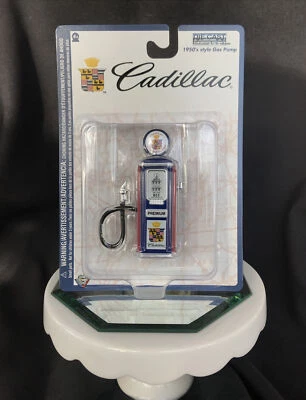 Cadillac 1950s Style Gas Pump New Gearbox Toys Die Cast Metal 3"Tall Dollhouse  - Image 1 of 4