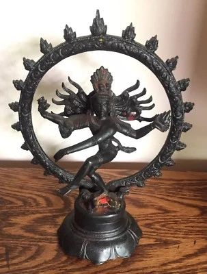 Antigua ESTATUA HINDÚ NATARAJA SHIVA DE LATÓN FUNDIDO Foto 1 de 4