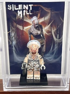 Minifigura personalizada de la película de terror Silent Hill The Nurse fondo personalizado - Imagen 1 de 1