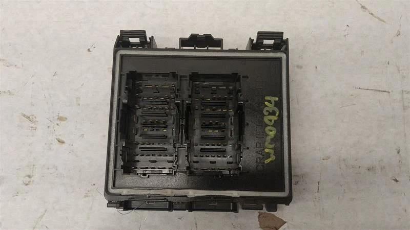 2020 Ford Escape Body Control Module BCM Chassis ECM 2341031 - Image 1 of 4