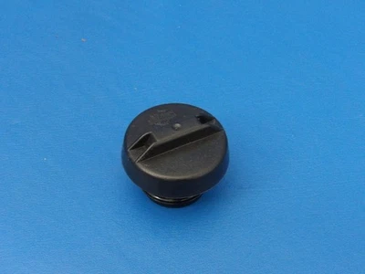 Harley-Davidson 22-24 Road Glide OEM Fuel Cap 61274-92B Foto 1 de 2