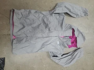 The North Face Girl's HyVent Pink Hooded Nylon Jacket Windbreaker XL (18) - Picture 1 of 5