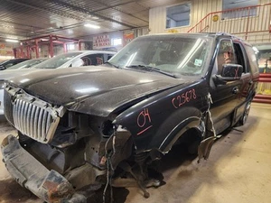 Alternator 130 Amp 5.4L AT Fits 2004 NAVIGATOR 1217893 - Picture 1 of 12