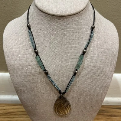 Colar Silpada prata esterlina contas de vidro cores do mar aposentado - Imagem 1 de 4