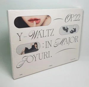 JO YURI 1st Mini Album Op.22 Y-Waltz in Major Allegro Ver CD+Book+P.Card+Sticker - Imagen 1 de 9