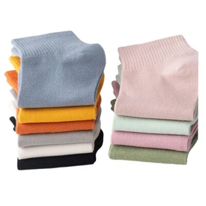 5 pares de calcetines cómodos cortos lisos de algodón suaves al tobillo de algodón para mujer - Imagen 1 de 32