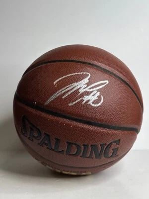 Dominique Wilkins Signed Spalding NBA Basketball Hawks PSA AP18974 - Image 1 of 3