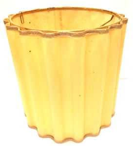 MCM SCALLOPED LAMPSHADE WITH TRIM - Picture 1 of 7