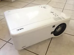 NEC NP4001 DLP HD Widescreen Large Venue Projector 4500 LUMENS! NEW LAMPS! - Picture 1 of 2