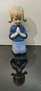 9924044-d Porzellan-Figur Kind Mädchen betend Wagner&Apel H9cm - Picture 1 of 4