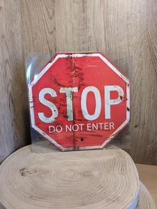 Retro Stop Do Not Enter Blechschild mittelgroß, 30 cm x 30 cm - Bild 1 von 2
