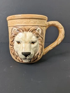 Lion Mug 16 oz Hand Painted Raised Relief Large Coffee/Tea mug  - Picture 1 of 7