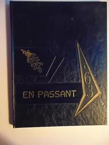 1963 EN PASSANT North Adams State College Annuario Massachusetts MCLA - Foto 1 di 2