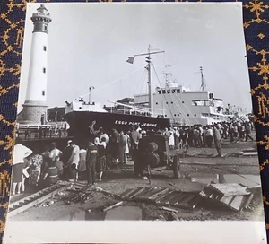 ESSO STANDARD SAF~PETROLIER ESSO PORT JEROME ECLUSE~1960~CHANTIERS de NORMANDIE~ - Foto 1 di 3