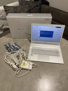AcerAspire White 13.3” S7 Laptop 256gb SSD, I/Core i7 3rd Gen., 2.0 GHz, 4GB Ram - Picture 1 of 9