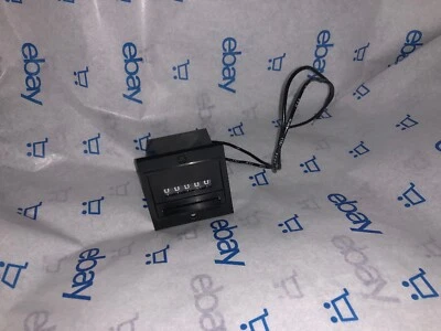Veeder Root 743895-216 5 digit  Resettable Counter  24 dc  - Image 1 of 3