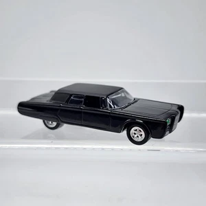 Johnny Lightning Hollywood Green Hornet 1966 Chrysler Imperial 1:64 Loose - Picture 1 of 10
