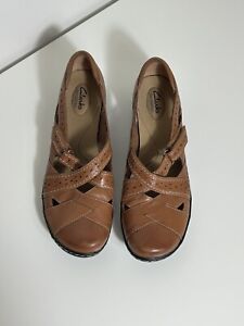 Clarks Womens Ashland Spin Q Tan Leather Flats Shoes  Sz 11