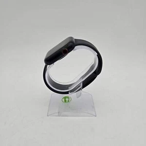 Unlocked Apple Watch SE 2nd Gen 40MM Black Aluminum Black Sport Band A2727 - Picture 1 of 12