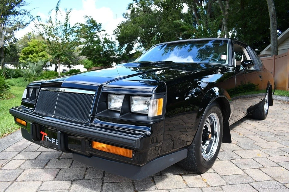 Buick Regal 1984 3,8 L turboalimentado V6 automático 49 k techo corredizo Foto 1 de 4
