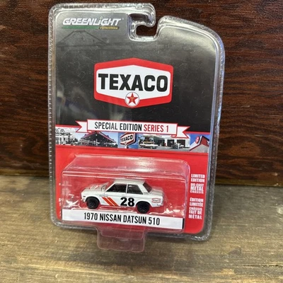 Texaco 1979 Nissan Datsun 510 1:64 Diecast Greenlight Special - image 1 of 4