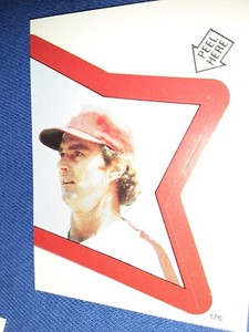 1983 Topps Stickers #176 Steve Carlton PHILLIES PACK PULL FREE SHIPPING MVP HOF