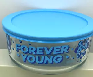 Special Edition Pyrex 3.75 Cup Disney Glass Storage Bowl w Lid Minnie Mouse Gift - Picture 1 of 4