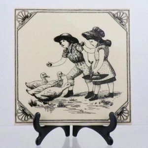 Reproduktion Fliese aus "Reading Stories - Maw & Co" - Junge/Mädchen/Enten - Bild 1 von 4