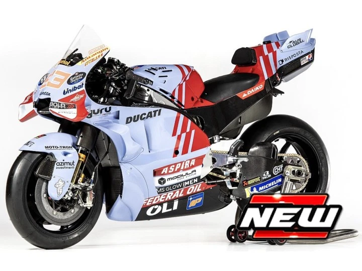 Miniature Moto Auto 1:18 DUCATI DESMOSEDICI GRESINI 2024 MARQUEZ Motorcycle - Photo 1/1