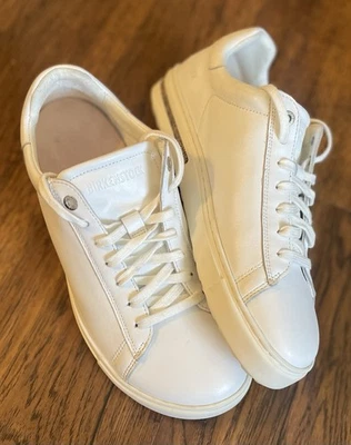 Birkenstock Bend Zapatillas bajas de cuero blanco Unisex Talla 40 EU/WM 9/Hombres 7 EE. UU. Foto 1 de 4