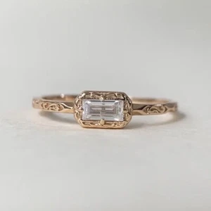 Unique Moissanite Baguette Cut Engagement Proposal Ring Filigree Solitaire Ring. - Picture 1 of 8