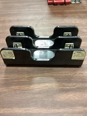 Gould Shawmut 60322 Fuse Holder 30 Amp 600 Volt H/K Fuses - Image 1 of 3