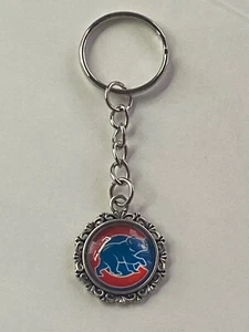 Vintage MLB Chicago Cubs Cubbie Ornate Glass Charm Keychain Souvenir Rare - Picture 1 of 5