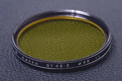 ✅ KENKO YELLOW SY48.2 49MM Y2 FILTER GENUINE LENS OR CAMERA SCREW IN 19-2 - Image 1 of 2