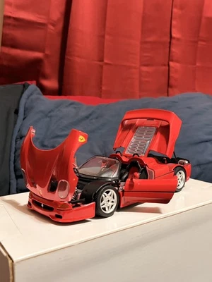 1: 18 比例 1995 年法拉利 F50 - 红色! 二手! 老式2000年代Bburago — 第 1/4 张图片
