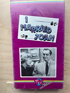 I Married Joan VHS - NEW SEALED - Foto 1 di 2