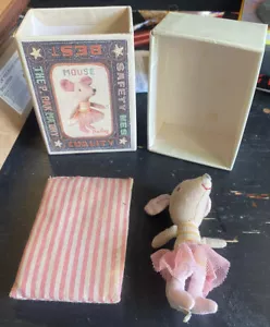 Maileg Mouse Original Little Sister Ballerina Matchbox Danish Stuffed Animal - Picture 1 of 4