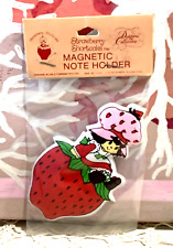 VINTAGE 1980s STRAWBERRY SHORTCAKE MAGNETIC NOTE HOLDERS NEW IN PACKET RARE