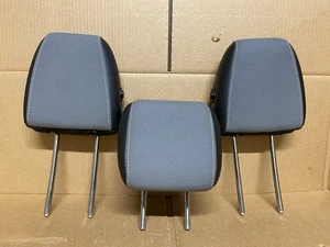 14-19 Ford Fiesta Hatchback ST  Recaro Rear Seat Cloth Headrest Set Gray/black - Bild 1 von 8