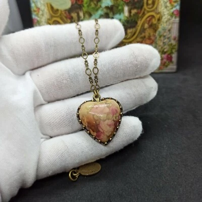 Collar Michal Negrin Corazón Colgante Retro Rosas Romántico Firmado Nueva Caja de Regalo Foto 1 de 4